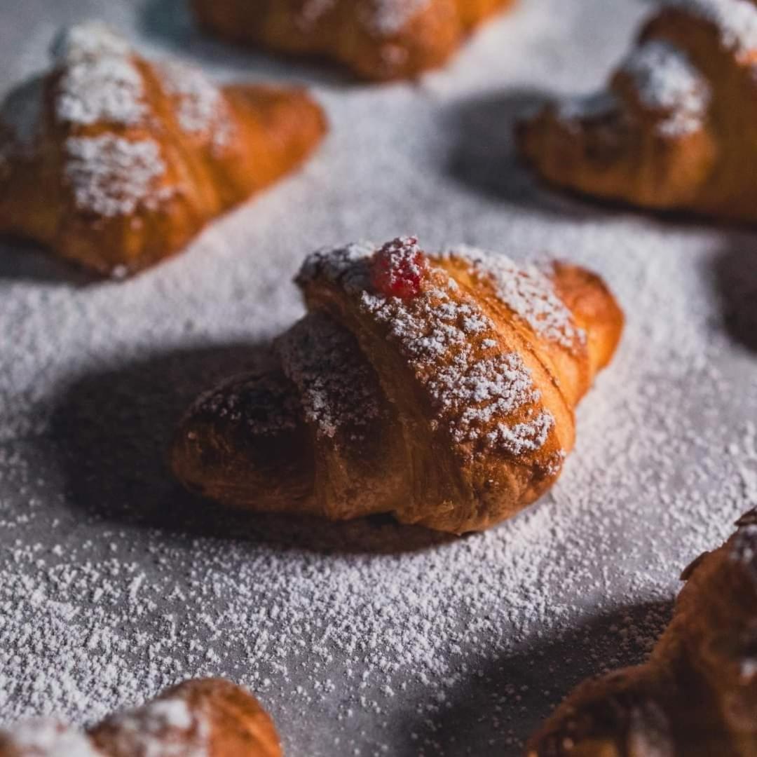 مبيت وإفطار أتشيريالي Baroque المظهر الخارجي الصورة